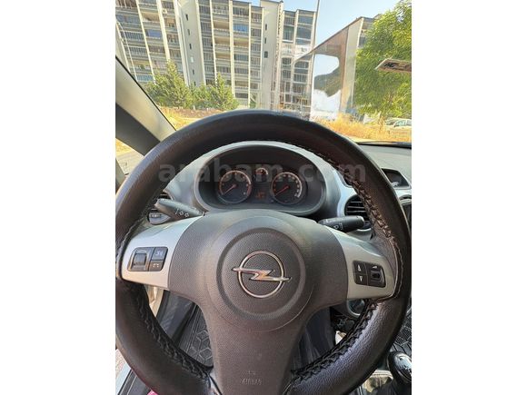 Sahibinden Opel Corsa 1.3 CDTI Essentia 2013 Model