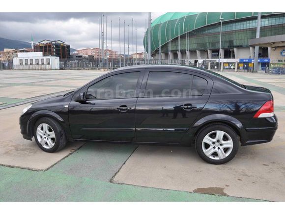 2009 ASTRA 1.3 CDTI MANUEL BAKIMLI AİLE ARACI