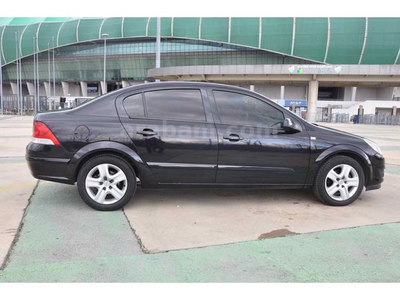 2009 ASTRA 1.3 CDTI MANUEL BAKIMLI AİLE ARACI