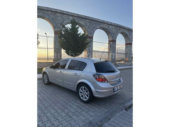 2009 Opel Astra H 1.6 Enjoy 