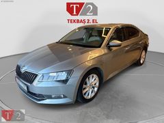 **K.K 12 AY TAKSİT İMKANI** TEKBAŞ MALTEPE'DEN SKODA SUPERB