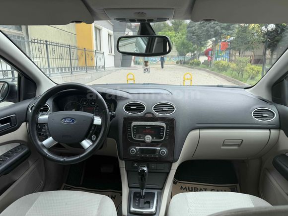 Sahibinden Ford Focus 1.6 Ghia 2008 Model 