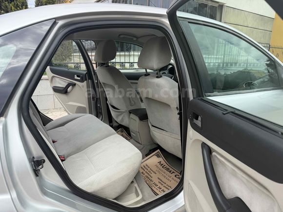 Sahibinden Ford Focus 1.6 Ghia 2008 Model 