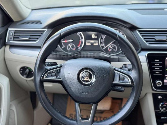 SEÇ MOTORS HATASIZ 2018 SUPERB 1.6TDİ 153 BİN KM DE