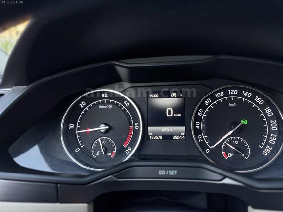 SEÇ MOTORS HATASIZ 2018 SUPERB 1.6TDİ 153 BİN KM DE