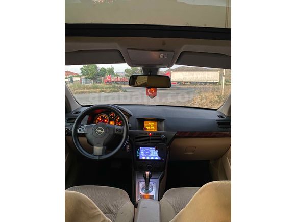 Acil satılık Opel Astra sunfortlu full paket  