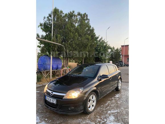 Acil satılık Opel Astra sunfortlu full paket  