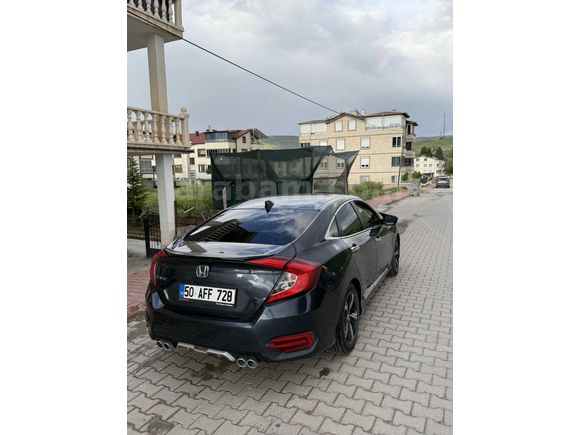  Honda Civic 1.6i VTEC Eco Elegance 2021 Model 