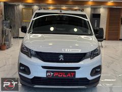 POLAT'TAN 2023 PEUGEOT RİFTER GT HATASIZ 15 DK SENET VE KRDİ İMK