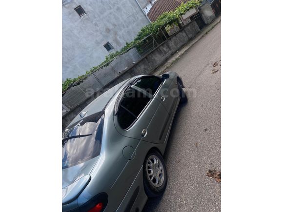 Sahibinden Renault Megane 1.6 RTE 1999 Model