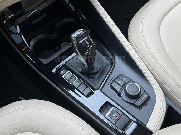 BMW X1 1.8i sDrive X Line