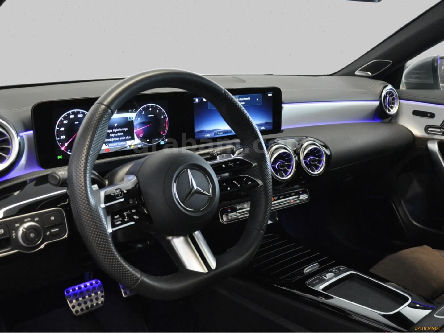 Galeriden Mercedes - Benz CLA 200 AMG 2025 Model İstanbul 33.600 km Gri 7