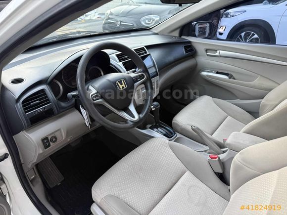 2009 HONDA CITY 1.4 ES 245 BIN KM'DE