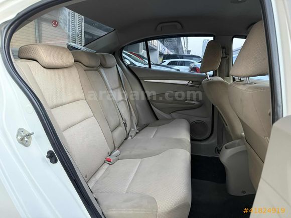 2009 HONDA CITY 1.4 ES 245 BIN KM'DE