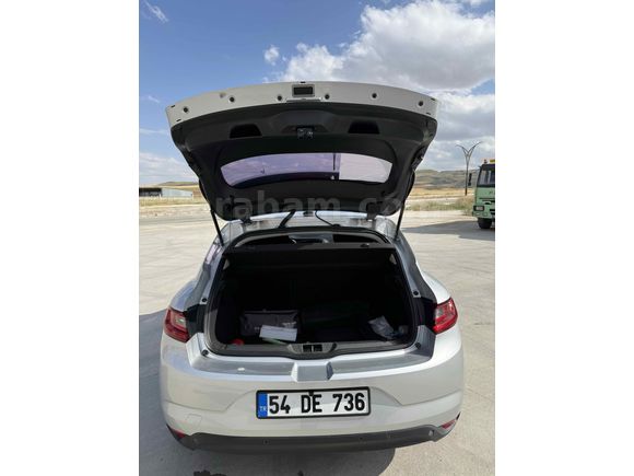 Sahibinden Renault Megane 1.6 Joy 2017 Model 