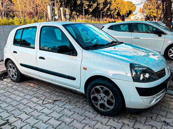 Sahibinden Renault Clio 1.2 Authentique 2006 Model 