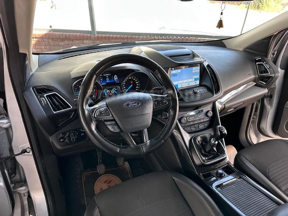 Hatasız boyasız  titanium ford kuga