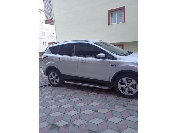 Hatasız boyasız  titanium ford kuga
