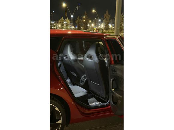 Sahibinden hatasız Cupra 
Leon 1.5 eTSI Standart 2023 Model 