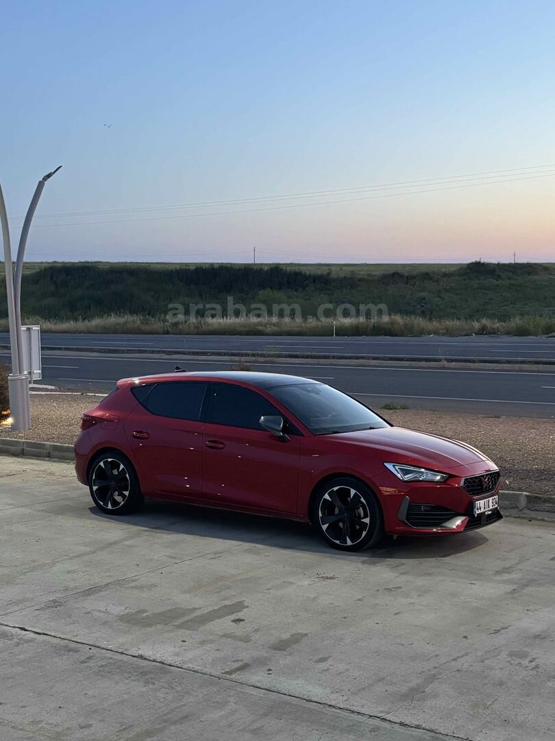 Sahibinden Cupra Leon 1.5 eTSI Standart 2023 Model Malatya 45.000 km Kırmızı 1