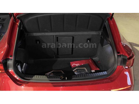 Sahibinden hatasız Cupra 
Leon 1.5 eTSI Standart 2023 Model 