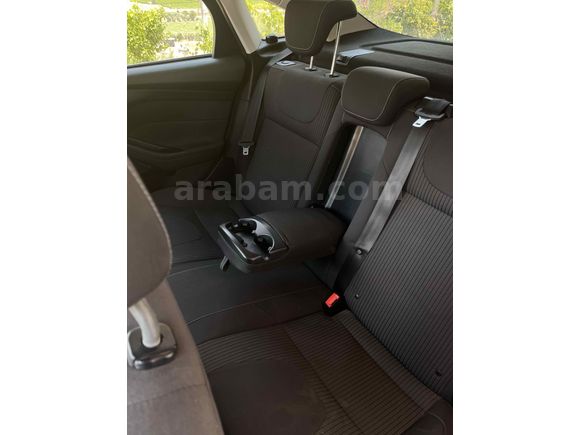 Sahibinden Ford Focus 1.6 TDCi Titanium 2013 Model 