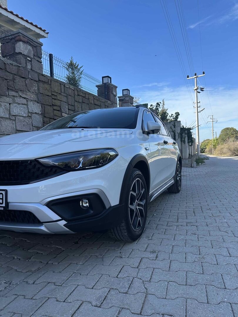 Sahibinden Fiat Egea Cross 1.4 Fire Urban 2025 Model 3