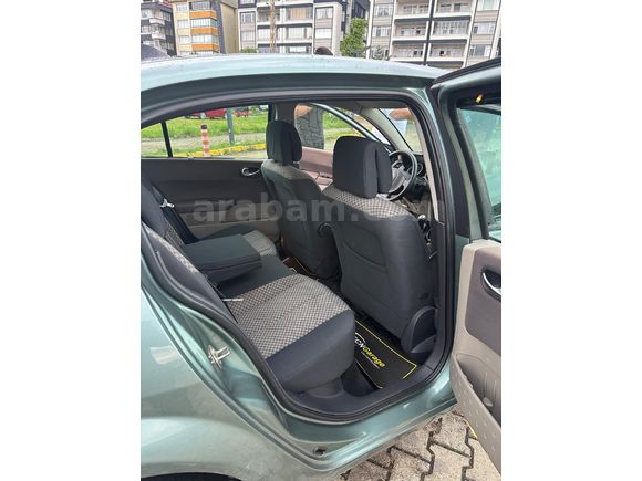 Sahibinden Renault Megane 1.5 dCi Dynamique 2005 Model