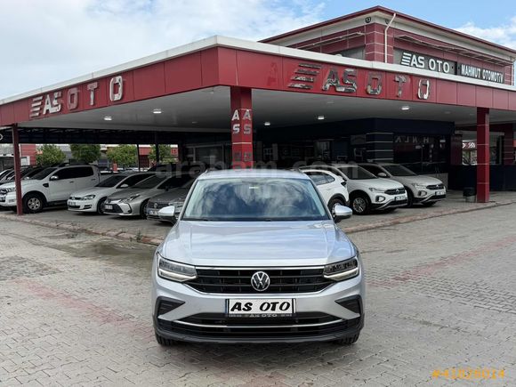 ASOTO'DAN 2023 VW TİGUAN 1.5 TSİ LİFE DSG SERV.BAKMLI TEK EL