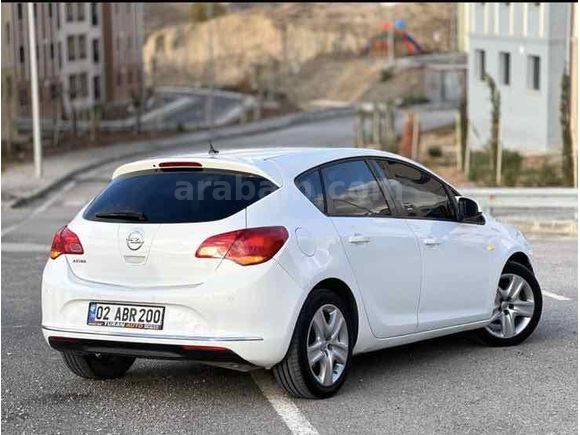 Sahibinden Opel Astra 1.6 Edition 2014 Model 