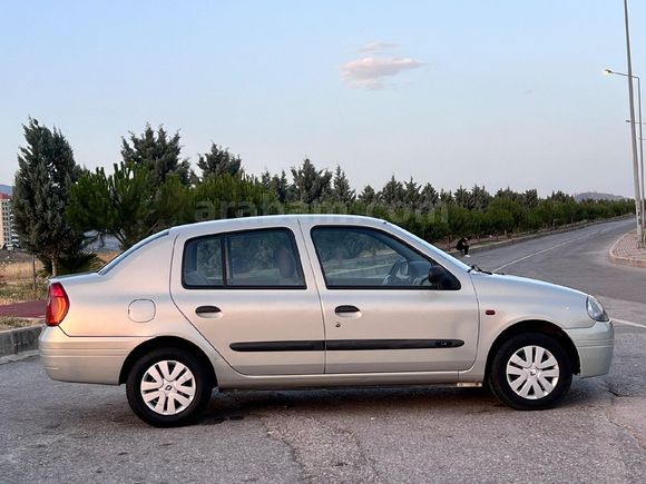 Sahibinden Renault Clio 1.4 RNA 2001 Model