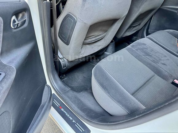 Sahibinden Peugeot 207 1.6 HDi Dynamic 2009 Model 