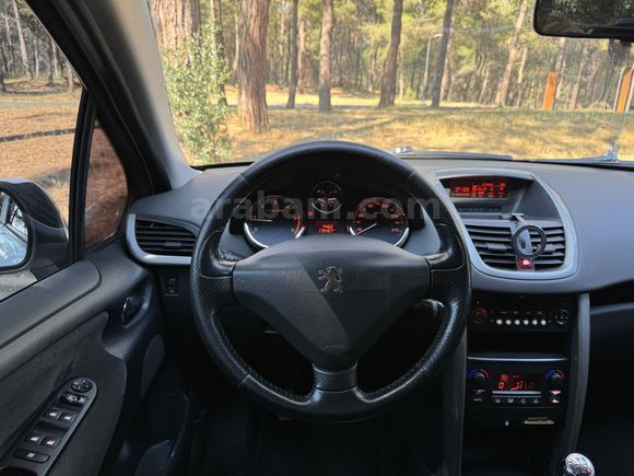 Sahibinden Peugeot 207 1.6 HDi Dynamic 2009 Model 