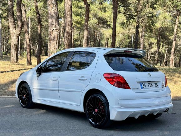 Sahibinden Peugeot 207 1.6 HDi Dynamic 2009 Model 