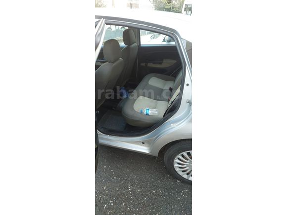 Sahibinden Fiat Linea 1.3 Multijet 2012 Model 