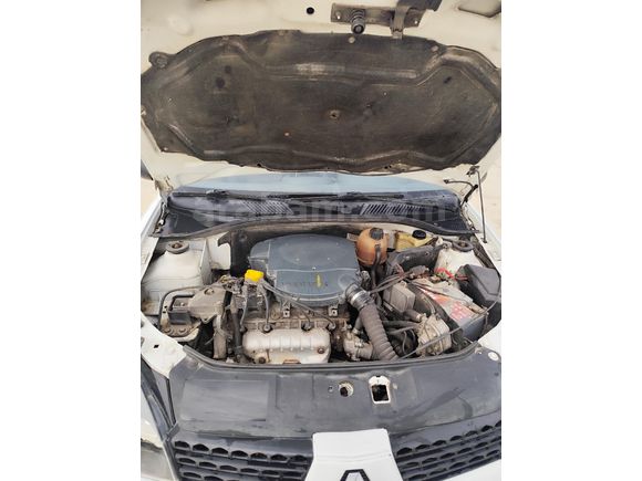 Sahibinden Renault Clio 1.4 2002 Model