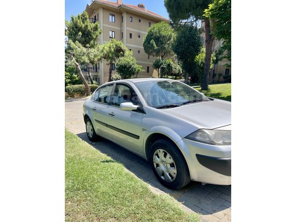 Sahibinden Renault Megane 1.5 dCi Authentique 2009 Model 