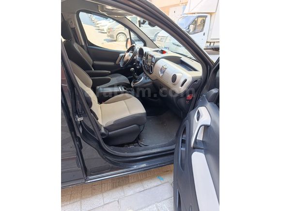 Sahibinden Peugeot Partner 1.6 HDI Active 2014 Model