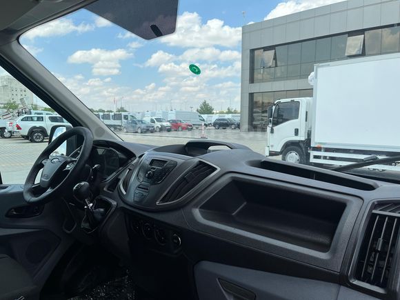 MBS BÜYÜKSOYLU'DAN 2014 MODEL FORD TRANSiT 350M PANELVAN
