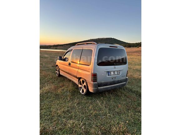 Sahibinden Peugeot Partner 1.9 D 2004 Model klimalı