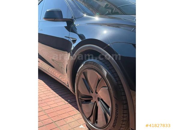 2025 TESLA MODEL Y STANDART JUNİPER YENİ KASA BOYASIZ