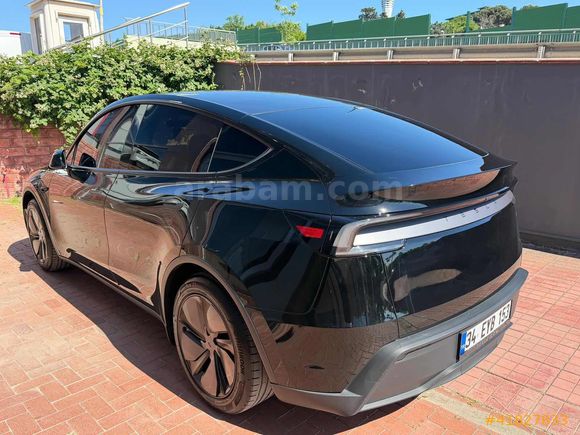 2025 TESLA MODEL Y STANDART JUNİPER YENİ KASA BOYASIZ