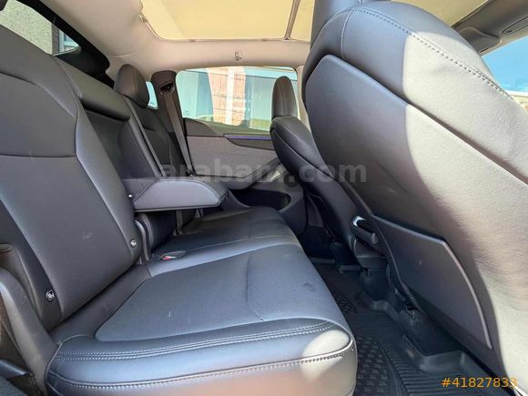 2025 TESLA MODEL Y STANDART JUNİPER YENİ KASA BOYASIZ