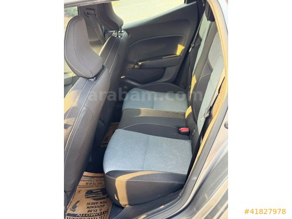 ALTINKÖSELER'DEN 2023 CLIO HATASIZ BOYASIZ %0.99 KREDİ İMKANI