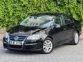 EYMEN DEMİR EMSALSİZ JETTA KAPUT TAVAN BAĞAJ BOYASIZ 223BİN KM..