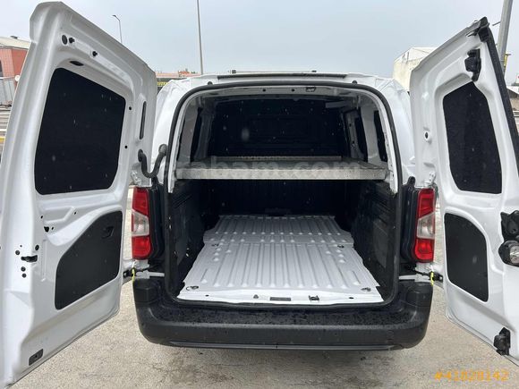 AUTO YASİN DEN 2025 DOBLO CARGO MAXİ 1.5