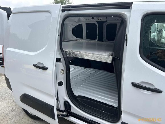 AUTO YASİN DEN 2025 DOBLO CARGO MAXİ 1.5
