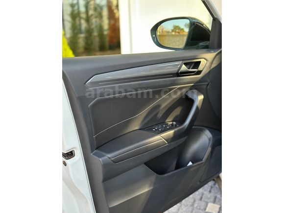 Sahibinden Volkswagen T-Roc 1.5 TSI Style 2025 Model 
