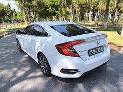 ÖĞRETMENDEN  HATASIZ HONDA CİVİC ECO ELEGANS ALAŞEHİR