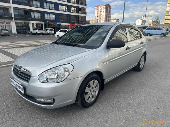 2010 model 143 binde 1,4 team abs modeli accent era karta 12 tk